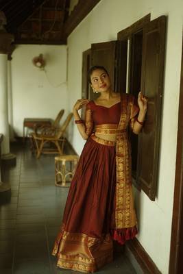 Maroon Color Narayan Pet with Zari Weaving Work Lehenga choli 4