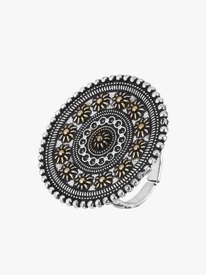 Silver plated circular dual tone adjustable finger ring 4