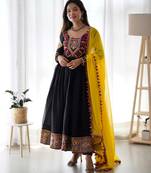 Black  Anarkali  Kurti