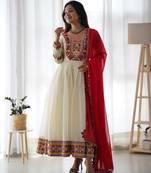 WHITE   ANARKALI   SUIT