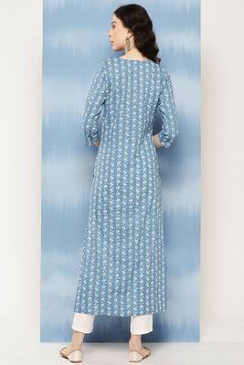 Blue Embroidered Pure Cotton Kurta 3