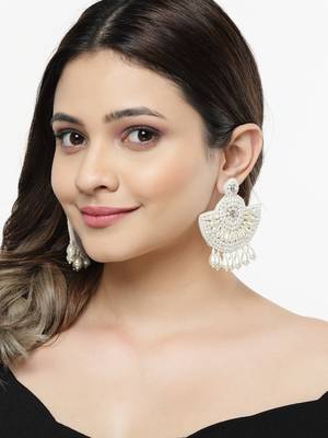 Outre White Quirky Handcrafted Drop Earrings 2