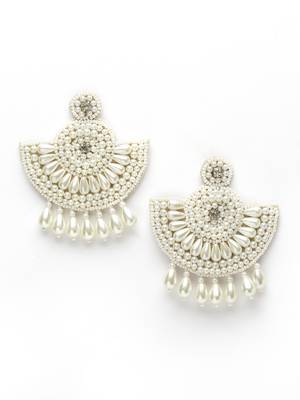 Outre White Quirky Handcrafted Drop Earrings 3