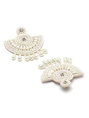 Outre White Quirky Handcrafted Drop Earrings 4