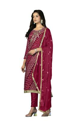 Women's pink hand work with bandhani printed dupatta premium jam cotton dress material 2