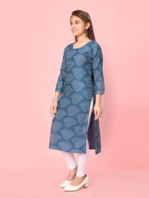 Aarika girls blue-white colour cotton printed kurti legging set 2