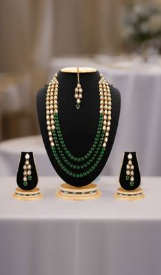 Gold Finish Kundan  And  Glass Pearl 3 Layer Necklace Set With Maang Tikaa 1