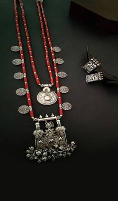 Red Pipe And Silver Coin Necklace Set 1