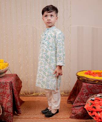White block printed cotton silk kurta set 2