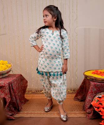 White chinon crepe block printed kurta set 1