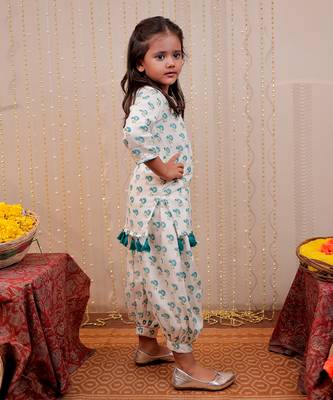 White chinon crepe block printed kurta set 3