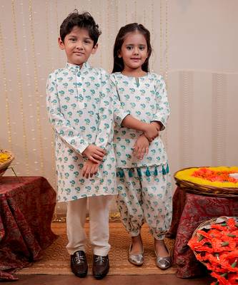White block printed kurta set 4