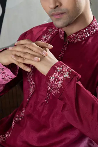 Maroon tahaan kurta set