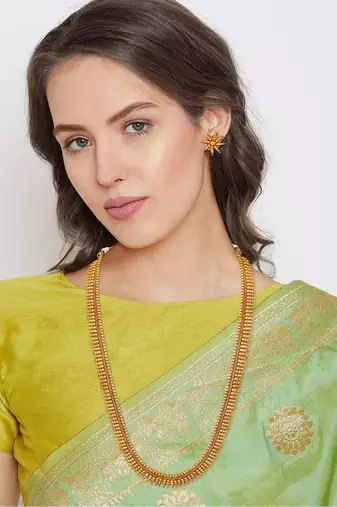 Traditional South Indian Stylish Golden Leaf work Necklace With Earrings For Women & Girls