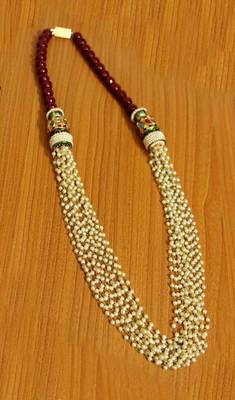 Red Ruby       Necklaces 1