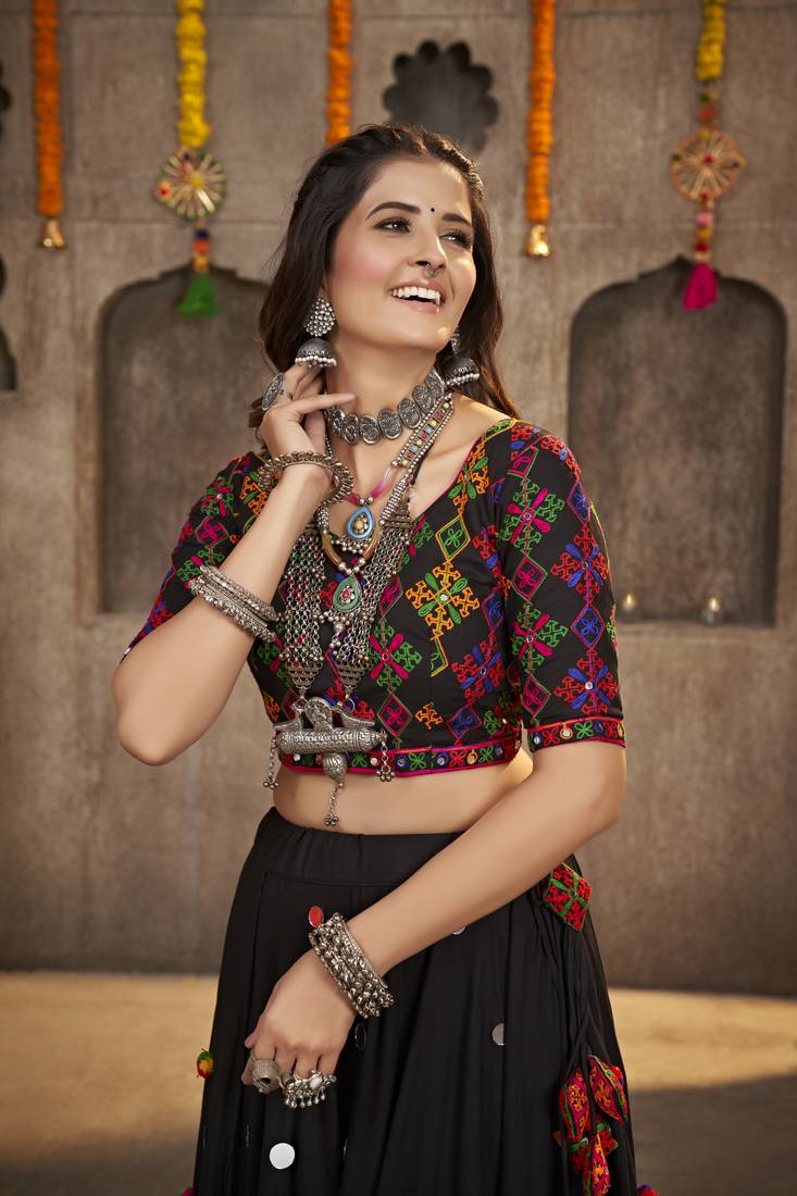 BLACK THREAD EMBROIDERED WITH MIRROR WORK VISCOSE RAYON TRADITIONAL NAVRATRI GARBA FESTIVAL SEMI STITCHED LEHENGA CHOLI