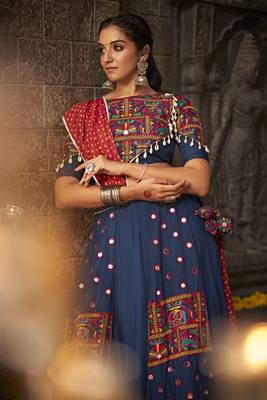 Blue Viscose Mirror Work Thread Embroidered Lehenga Choli 4