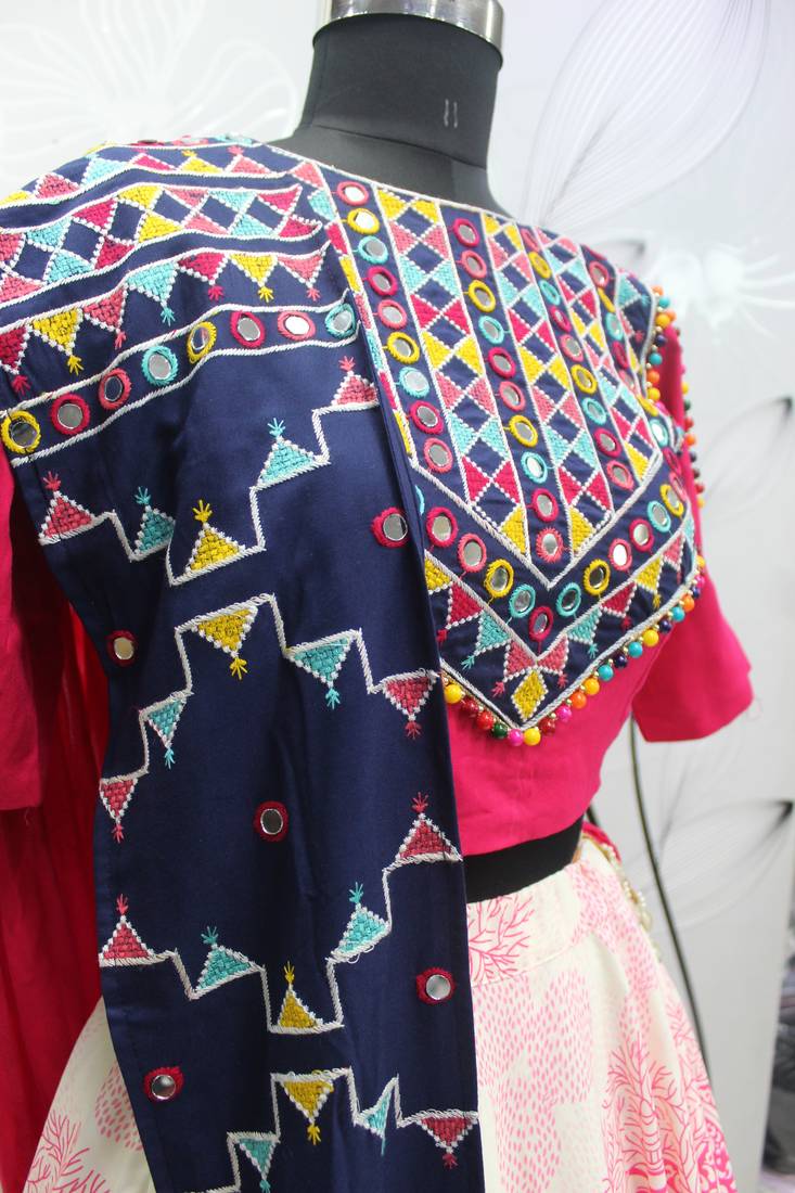 WHITE THREAD EMBROIDERED WITH MIRROR WORK VISCOSE RAYON TRADITIONAL NAVRATRI GARBA FESTIVAL SEMI STITCHED LEHENGA CHOLI