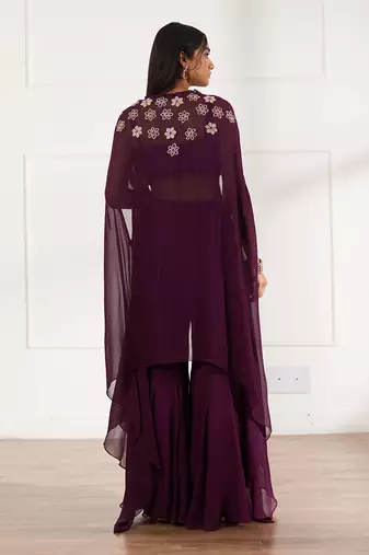 Wine croptop and sharara with cape