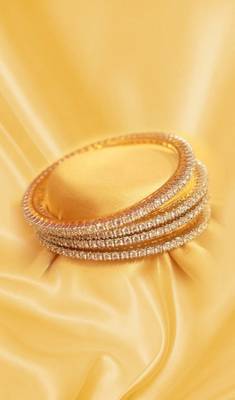 Diamond Look Single Line 4 Bangle Set 1