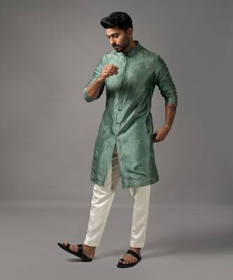 Green silk embroidered kurta set 3