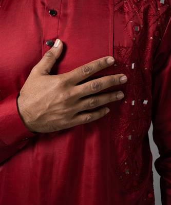 Red classic mirror kurta set 4