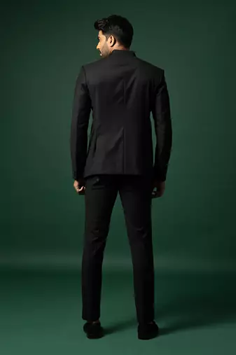 Black katdan bandhgala set