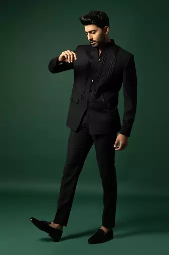 Black katdan bandhgala set