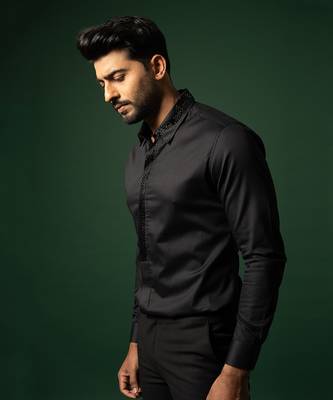Black shirt 4