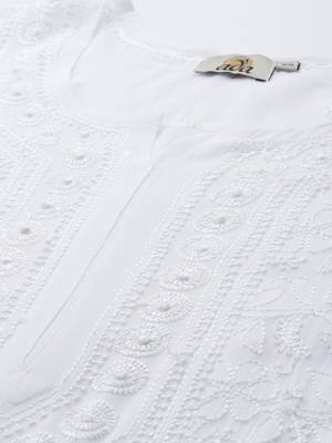 Hand Embroidered White Georgette Lucknowi Chikankari Indian Women Kurta 2
