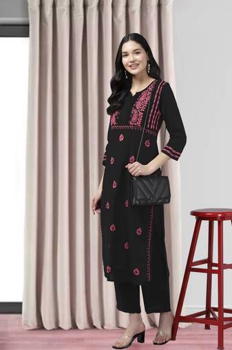 Hand Embroidered Black & Pink Cotton Lucknow Chikankari Indian Women Straight Kurta
