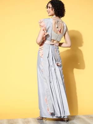  grey solid chinnon crepe saree with and belt 3