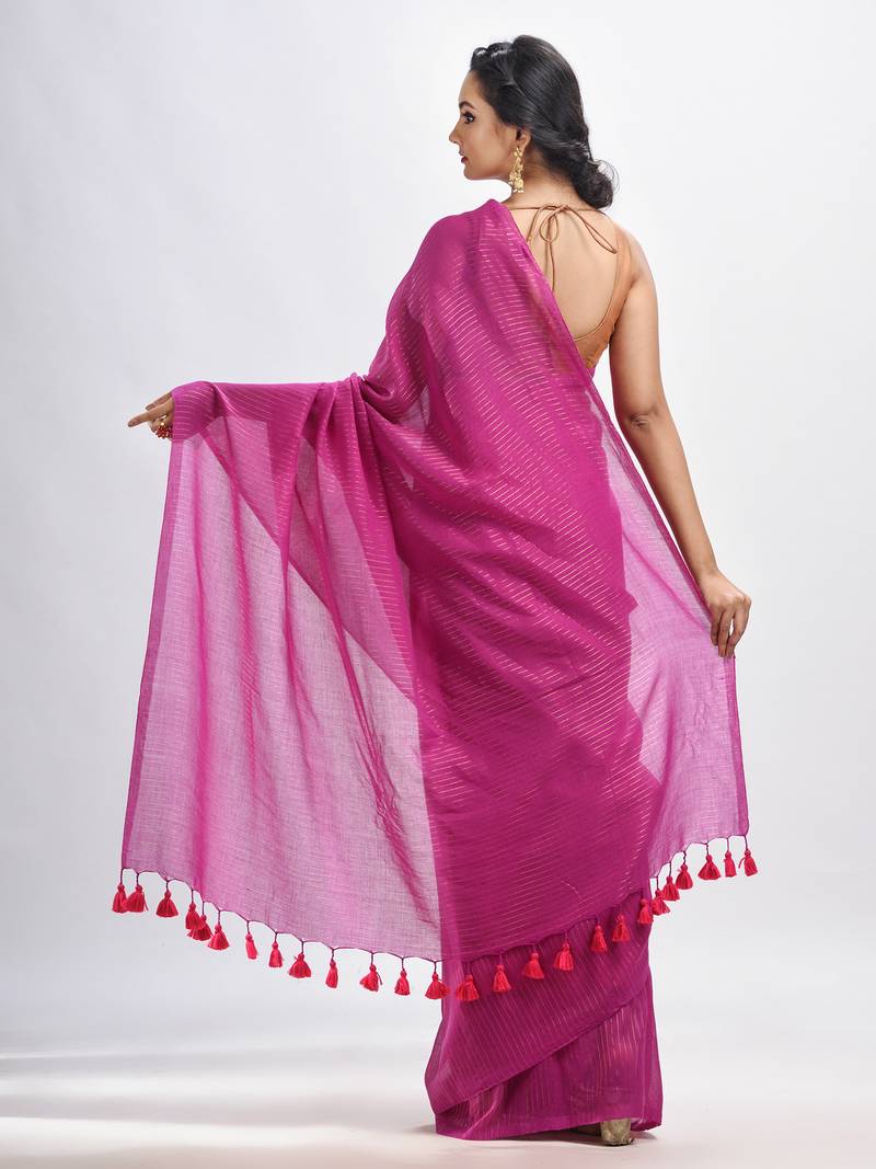 Magenta Handloom Molmol Zari Cotton Saree Without Blouse