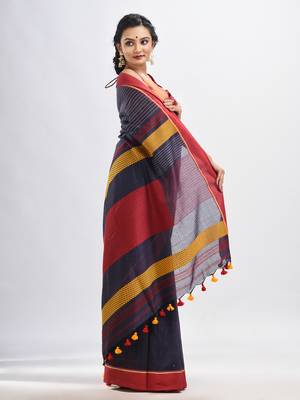Dark grey cotton with red border handwoven jamdani saree 4