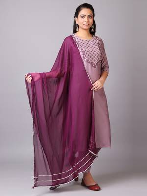 V TRADITION Women Purple Floral Yoke Design Mirror Work Kurta with Trousers  With Dupatta 3