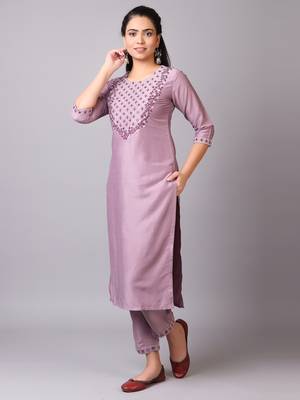V TRADITION Women Purple Floral Yoke Design Mirror Work Kurta with Trousers  With Dupatta 6