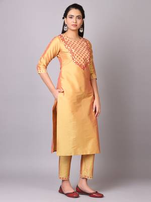 V TRADITION Women Yellow Ethnic Motifs Yoke Design Kurta with Trousers  With Dupatta 4