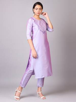 V TRADITION Women Purple Yoke Design Kurta  Trouser With Dupatta 3