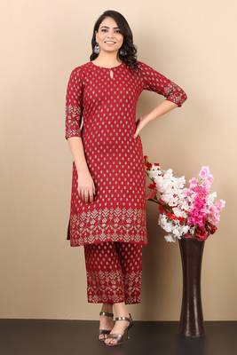 V TRADITION Women Ethnic Motifs Printed Straight Kurta with Trousers 1