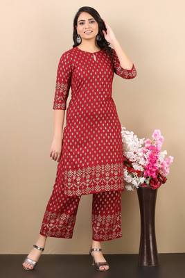 V TRADITION Women Ethnic Motifs Printed Straight Kurta with Trousers 5