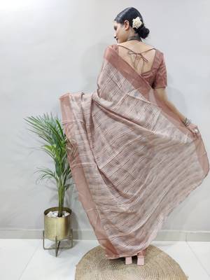 Peach Colour Pure Kota Chex Digital Print Ready To Wear Saree 4