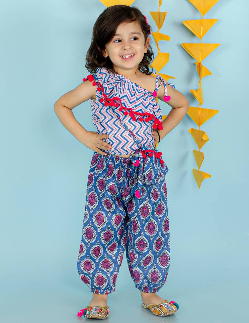 KID1 Sassy Frill top with harem pants and bag