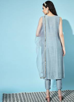 Blue Embroidered Silk Blend  Kurta pant  with Dupatta Set 2
