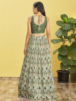 GREEN MIRROR THREAD ZARI SEQUINCE EMBROIDERED ORGANZA BRIDAL WEDDING & PARTY WEAR FESTIVAL SEMI STITCHED LEHENGA 3
