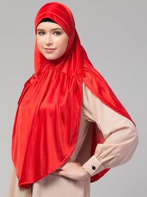 Nazneen gathered Instant Ready to Wear Prayer Hijab 4