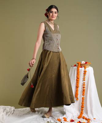 Tabacco brown flared skirt 3