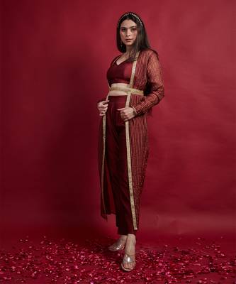 Maroon long shrug jacket set 3