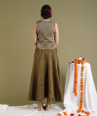 Tabacco brown top in tissue with flared skirt set 5