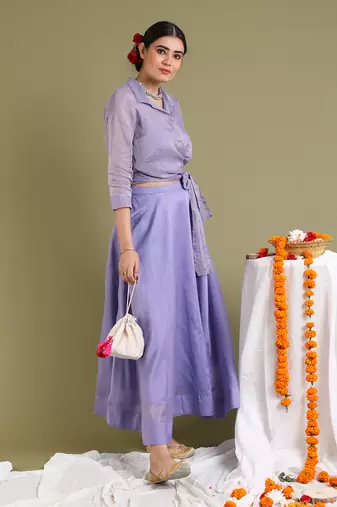 Lavendar tissue wrap top