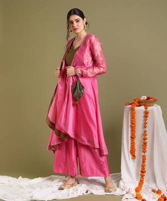 Pink chanderi handloom flared jacket set 2